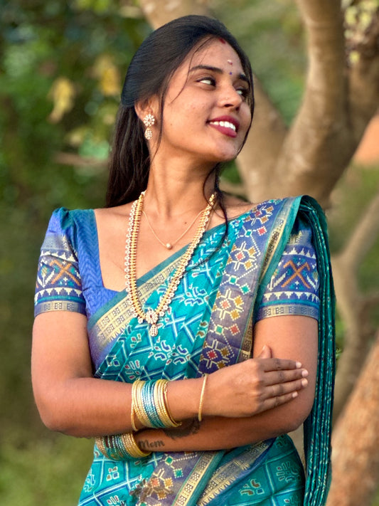 Neck set and earring