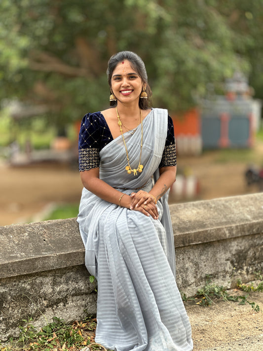 Georgette saree & velvet work blouse combo