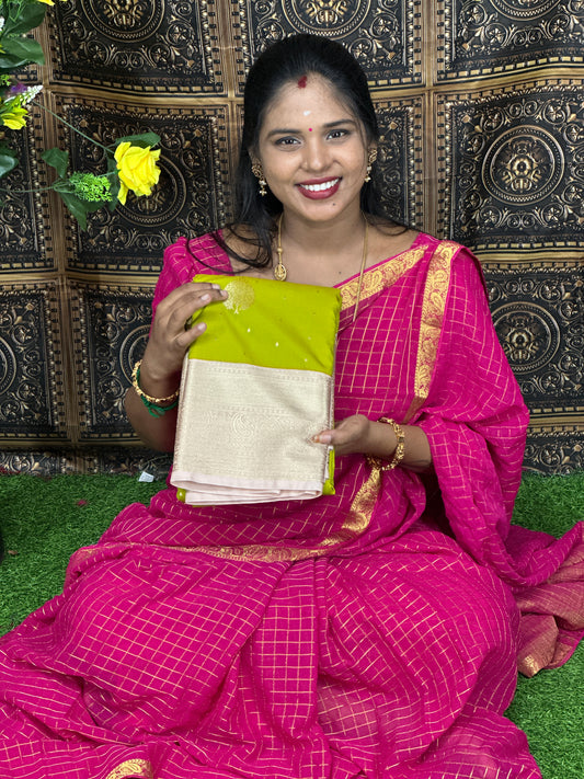 Kanchi pattu saree